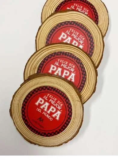 Posavasos de madera personalizados para el Día del Padre, producidos por Digital Gold para Alcalá Magna