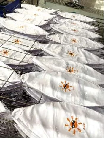 Textil promocional serigrafiado para Orange, producido por Digital Gold